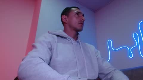  JOYLOPEZFIT online show from 01/07/25, 10:11