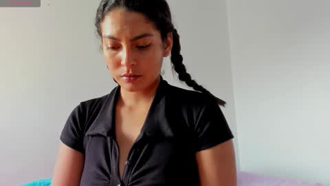 sofiaparker8 online show from 10/27/25, 09:30