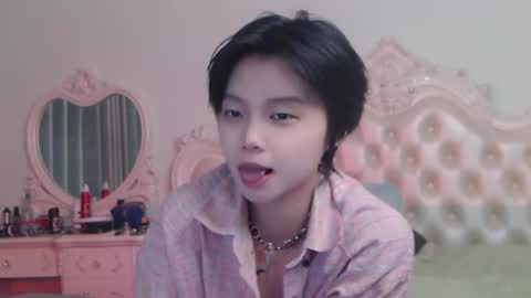 joycekay online show from 04/27/26, 08:51