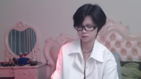 joycekay online show from 06/17/26, 10:43