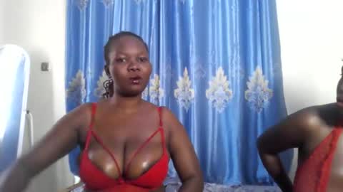 Snapshot of joylubale chatting on 06/08/26, 07:42 joylubale online show from 06/08/26, 07:42