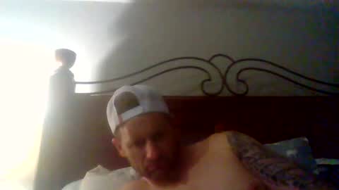 Snapshot of jplem chatting on 02/26/25, 06:37 KingDingaLing34 online show from 02/26/25, 06:37