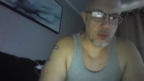 Snapshot of jr1871 chatting on 01/14/26, 01:39 jr1871 online show from 01/14/26, 01:39