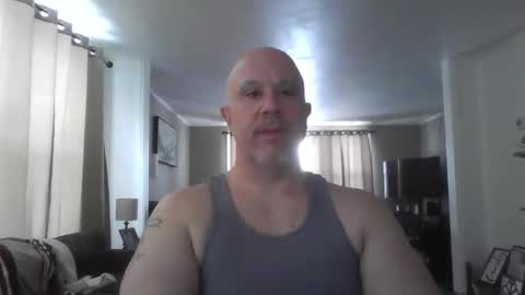 Snapshot of jr1871 chatting on 02/14/26, 02:14 jr1871 online show from 02/14/26, 02:14