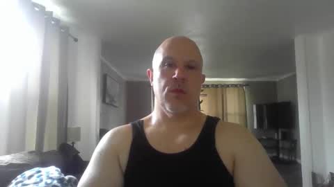 Snapshot of jr1871 chatting on 05/01/26, 02:10 jr1871 online show from 05/01/26, 02:10