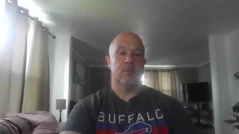 Snapshot of jr1871 chatting on 05/21/26, 12:34 jr1871 online show from 05/21/26, 12:34