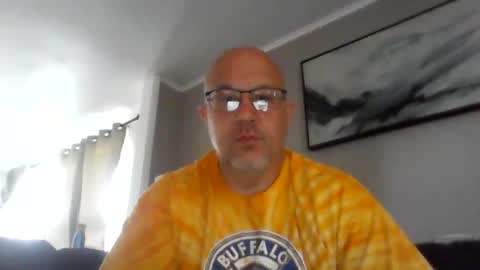 Snapshot of jr1871 chatting on 06/07/26, 11:36 jr1871 online show from 06/07/26, 11:36