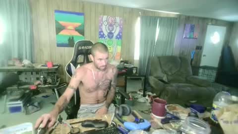 Snapshot of jrizzle1111 chatting on 09/09/25, 12:37 jrizzle1111 online show from 09/09/25, 12:37