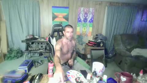 Snapshot of jrizzle1111 chatting on 09/16/25, 06:03 jrizzle1111 online show from 09/16/25, 06:03