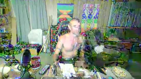 Snapshot of jrizzle1111 chatting on 10/03/25, 04:42 jrizzle1111 online show from 10/03/25, 04:42