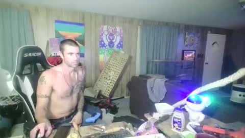 Snapshot of jrizzle1111 chatting on 10/31/25, 08:59 jrizzle1111 online show from 10/31/25, 08:59