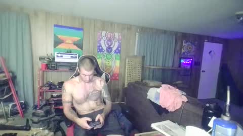 Snapshot of jrizzle1111 chatting on 11/26/25, 11:17 jrizzle1111 online show from 11/26/25, 11:17