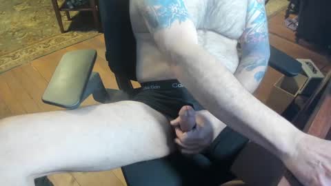 Snapshot of jsimon04 chatting on 01/31/25, 03:11 jsimon04 online show from 01/31/25, 03:11