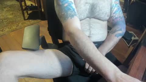 Snapshot of jsimon04 chatting on 02/02/25, 02:56 jsimon04 online show from 02/02/25, 02:56