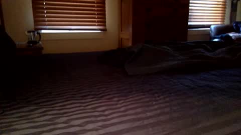 jsmmd84 online show from 10/28/25, 01:58