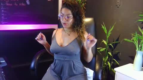 Josneidy  Jos   online show from 03/02/25, 04:39