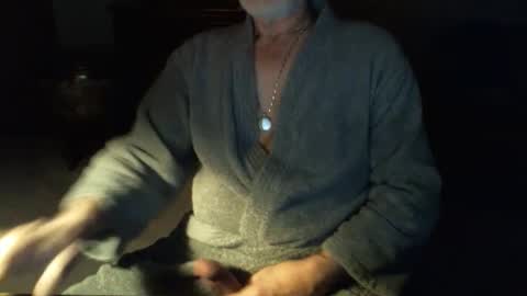 Snapshot of jt335577 chatting on 01/07/25, 04:50 jt335577 online show from 01/07/25, 04:50