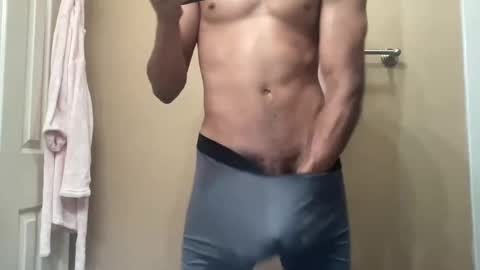 Snapshot of jttooni3e chatting on 09/23/25, 03:42 jttooni3e online show from 09/23/25, 03:42