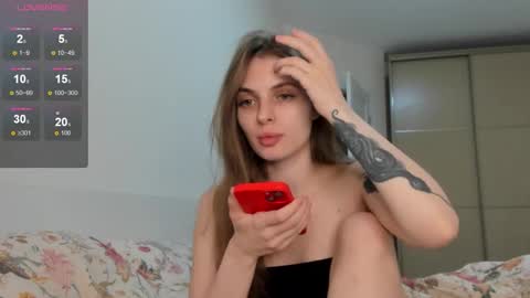 Snapshot of ju_lii chatting on 10/07/25, 04:15 Julia and Julia online show from 10/07/25, 04:15