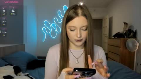 Snapshot of ju_lii chatting on 11/13/25, 01:10 Julia and Julia online show from 11/13/25, 01:10