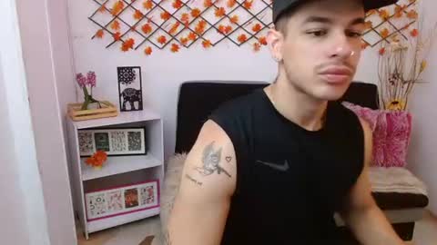 Juan online show from 06/29/26, 01:11