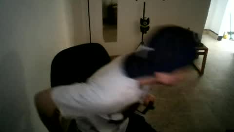 juan235665 online show from 06/16/26, 06:43