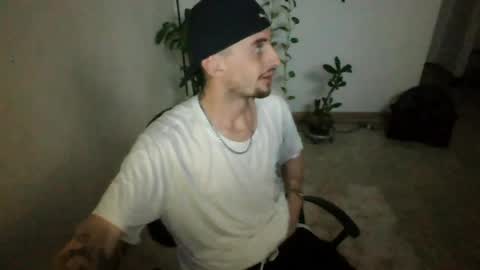 juan235665 online show from 08/02/26, 02:54