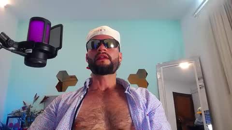 Juan Castellanos online show from 09/11/25, 07:47