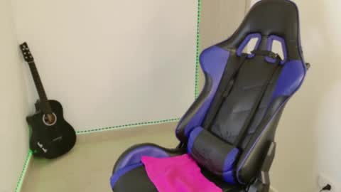 Snapshot of juan_da01 chatting on 11/11/25, 11:49 JuanDa online show from 11/11/25, 11:49