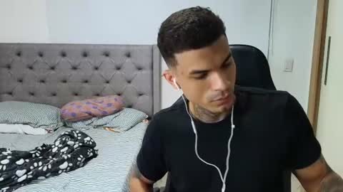 juan_gomez_1 online show from 06/20/26, 12:14