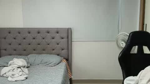 juan_gomez_1 online show from 07/14/26, 12:00