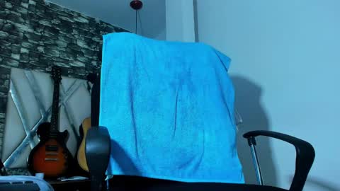 Snapshot of juan_jsmith chatting on 10/07/25, 09:01 juan_jsmith online show from 10/07/25, 09:01