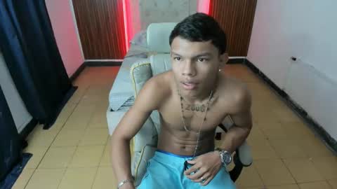 Snapshot of juan_mhata chatting on 05/01/26, 01:10 Juan Mhata online show from 05/01/26, 01:10