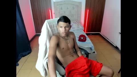 Snapshot of juan_mhata chatting on 05/15/26, 01:34 Juan Mhata online show from 05/15/26, 01:34