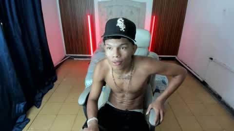 Snapshot of juan_mhata chatting on 06/11/26, 12:08 Juan Mhata online show from 06/11/26, 12:08
