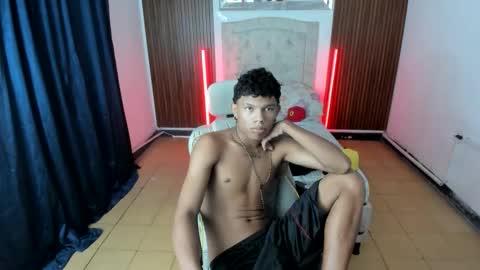 Snapshot of juan_mhata chatting on 06/11/26, 02:53 Juan Mhata online show from 06/11/26, 02:53