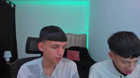 JuanSteven online show from 09/23/25, 04:26