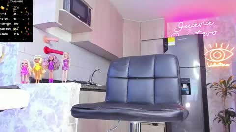 JUANA VALENTINA QUINTERO independent model  ONLY FANS --- Juanaquintero online show from 02/09/25, 06:11