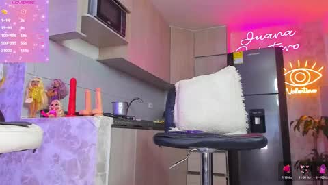 Snapshot of juana18quintero chatting on 11/04/25, 08:13 JUANA VALENTINA QUINTERO independent model ONLY FANS --- Juanaquintero online show from 11/04/25, 08:13