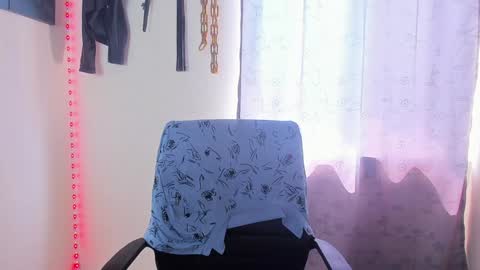 Snapshot of juanbladde chatting on 01/09/25, 04:28 Juan Esteban online show from 01/09/25, 04:28