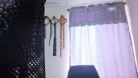Snapshot of juanbladde chatting on 02/17/25, 02:26 Juan Esteban online show from 02/17/25, 02:26