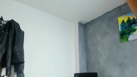 Juan Esteban online show from 05/01/26, 03:00