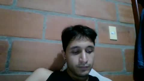 Snapshot of juanc23_371 chatting on 01/03/25, 01:05 juanc23_371 online show from 01/03/25, 01:05