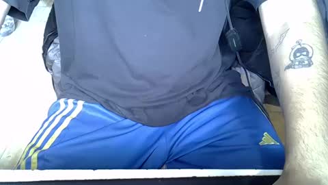 juanca_247 online show from 09/10/25, 03:12