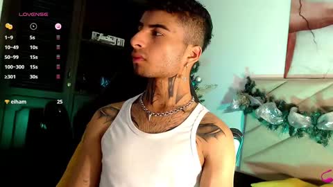 juancamilo66_ online show from 12/21/24, 06:41