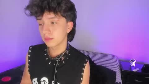 juandaaa__ online show from 12/14/25, 05:24