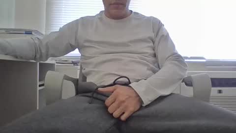 Snapshot of juanearth1 chatting on 04/27/26, 10:41 juanearth1 online show from 04/27/26, 10:41