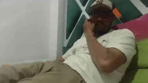 juanfe_style online show from 09/30/25, 11:54