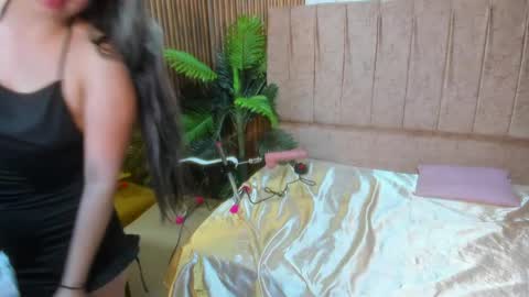 JUANITA online show from 04/27/26, 11:41