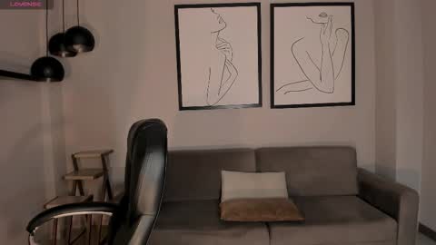 Snapshot of juanitaclay chatting on 11/20/25, 11:43 Juanita Clay online show from 11/20/25, 11:43